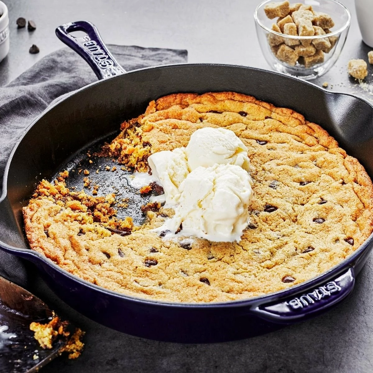 Staub 11'' Traditional Deep Skillet | Dark Blue - Image 5