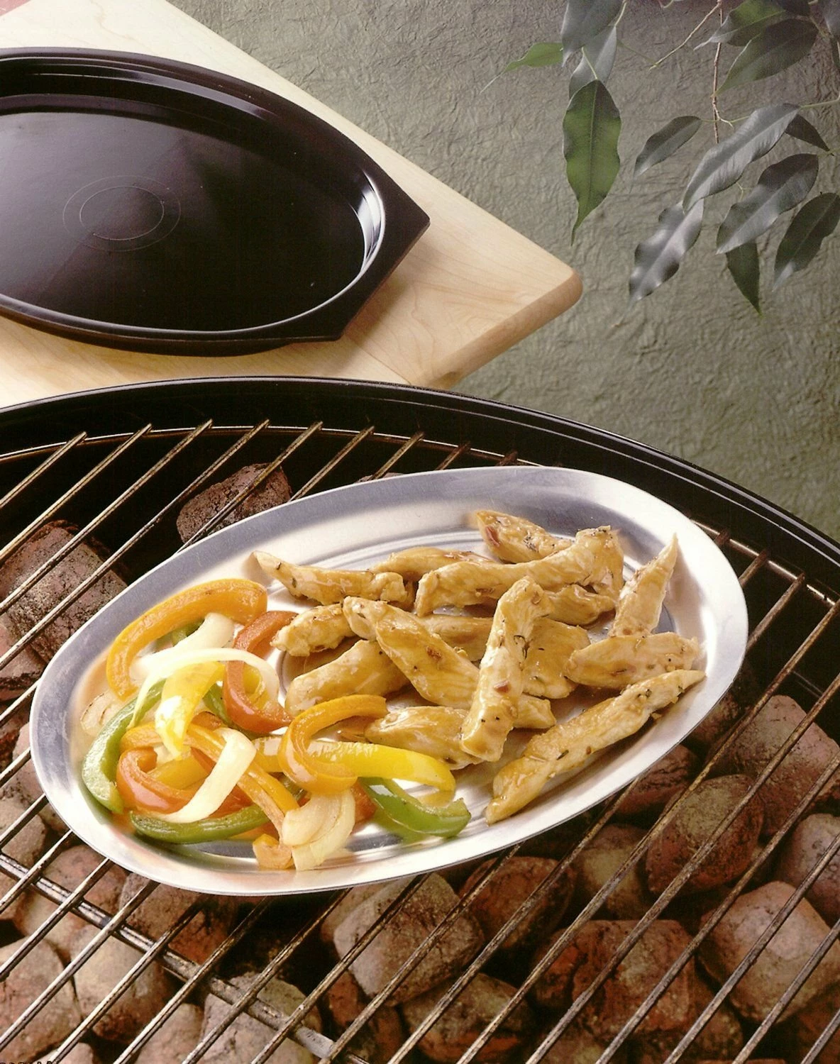 Nordic Ware Sizzling Steak Server 2 Nordic Ware Sizzling Steak Server - Image 2