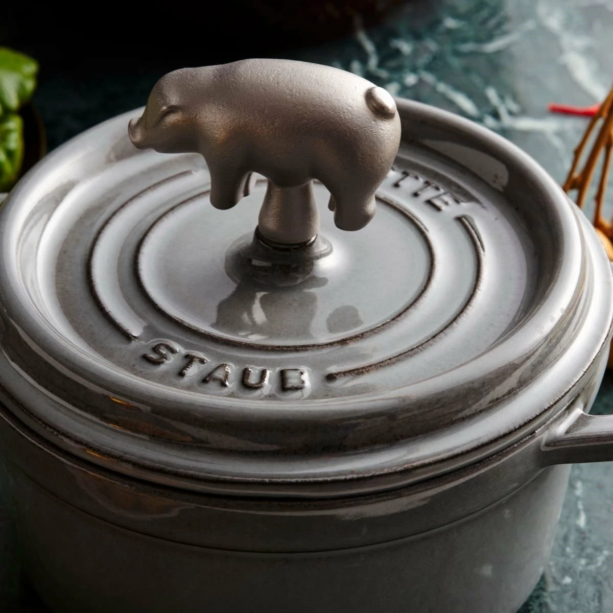 Staub Animal Knob | Pig - Image 2