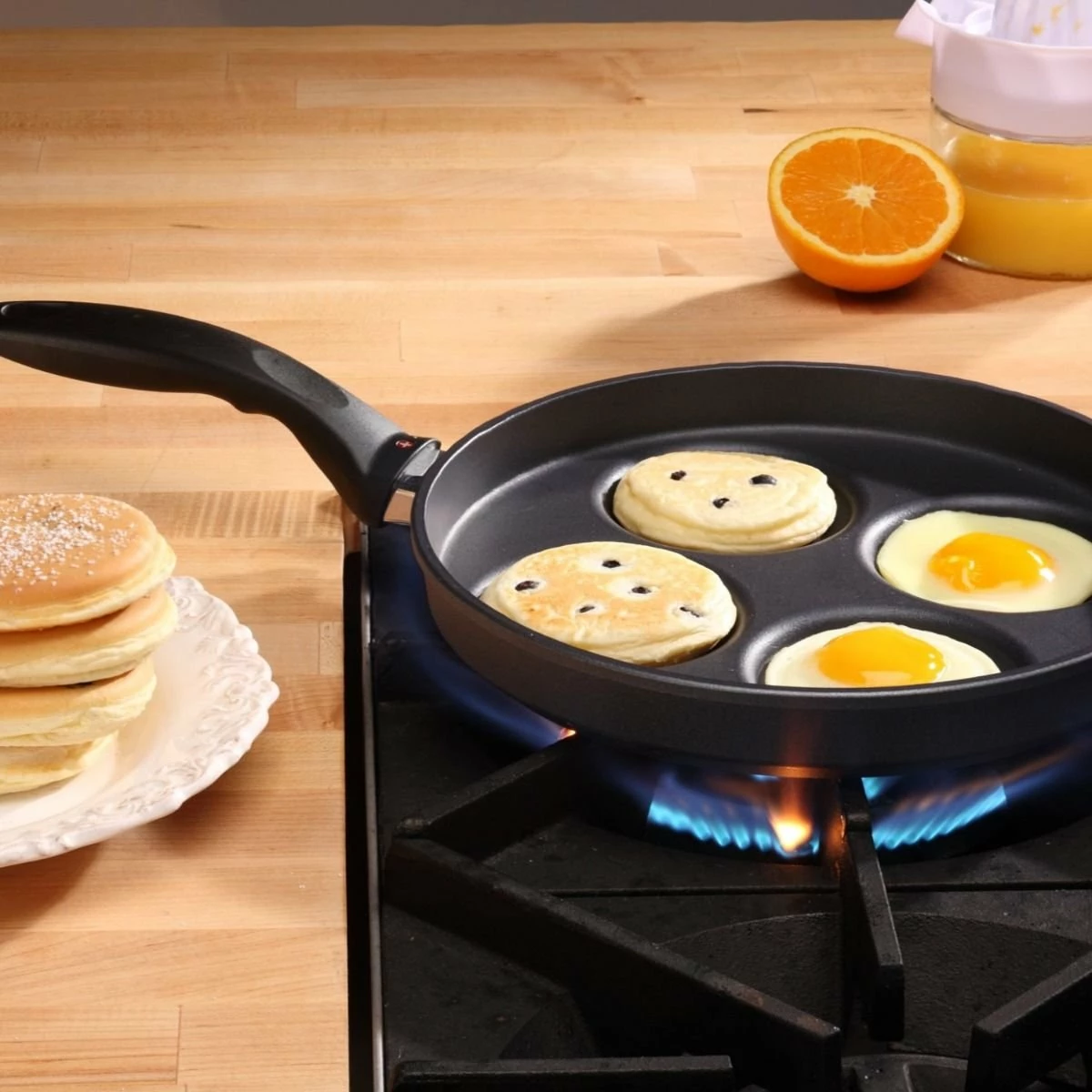 Swiss Diamond | HD Plett/Pancake Pan - 10.25" 2 Swiss Diamond | HD Plett/Pancake Pan - 10.25" - Image 2