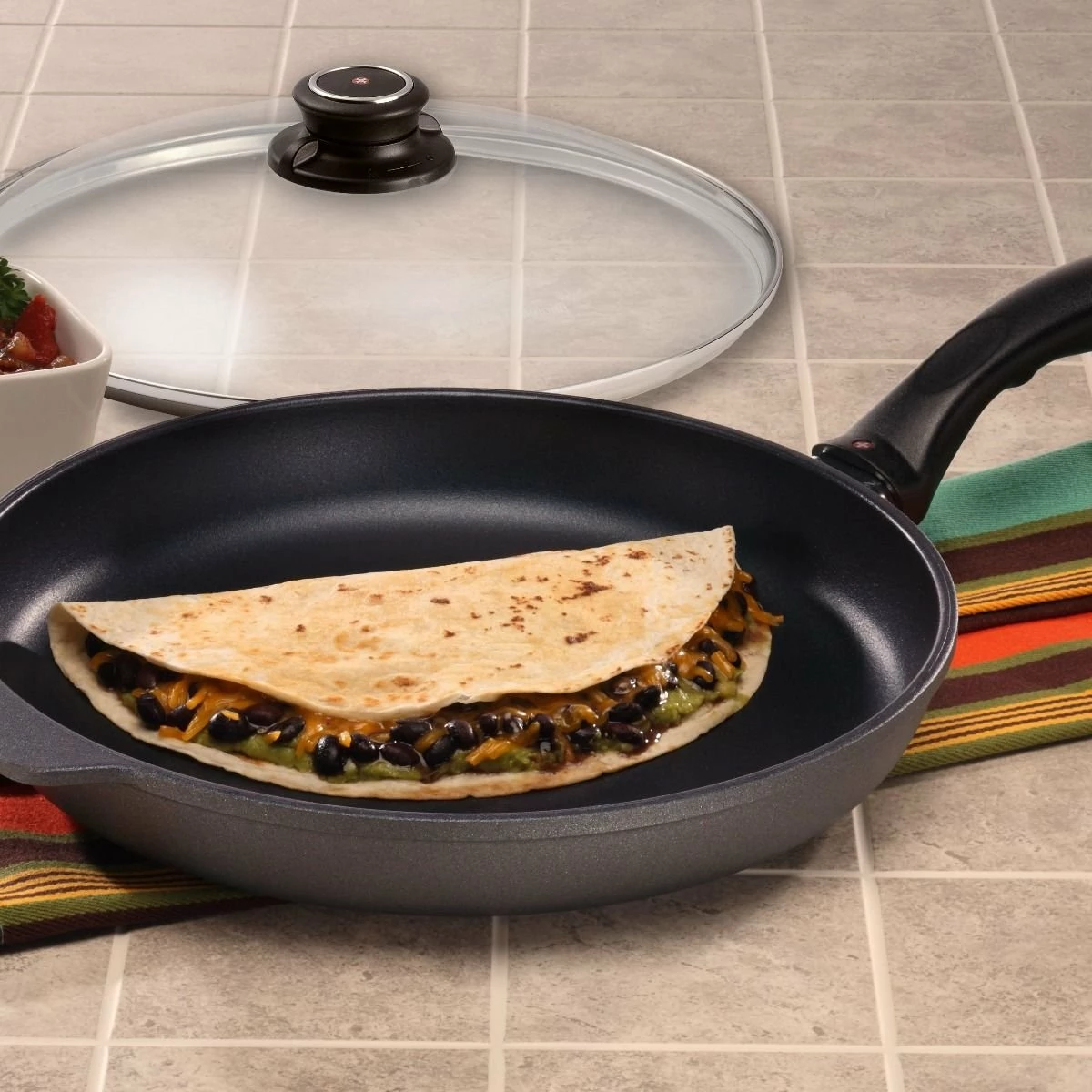 Swiss Diamond | HD Fry Pan With Lid - 11" 4 Swiss Diamond | HD Fry Pan With Lid - 11" - Image 4