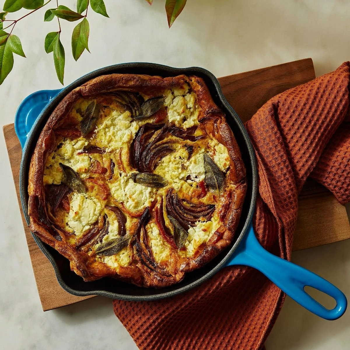 Le Creuset 9" Classic Skillet | Marseille - Image 5