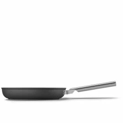 SMEG 11" Nonstick Fry Pan | Black