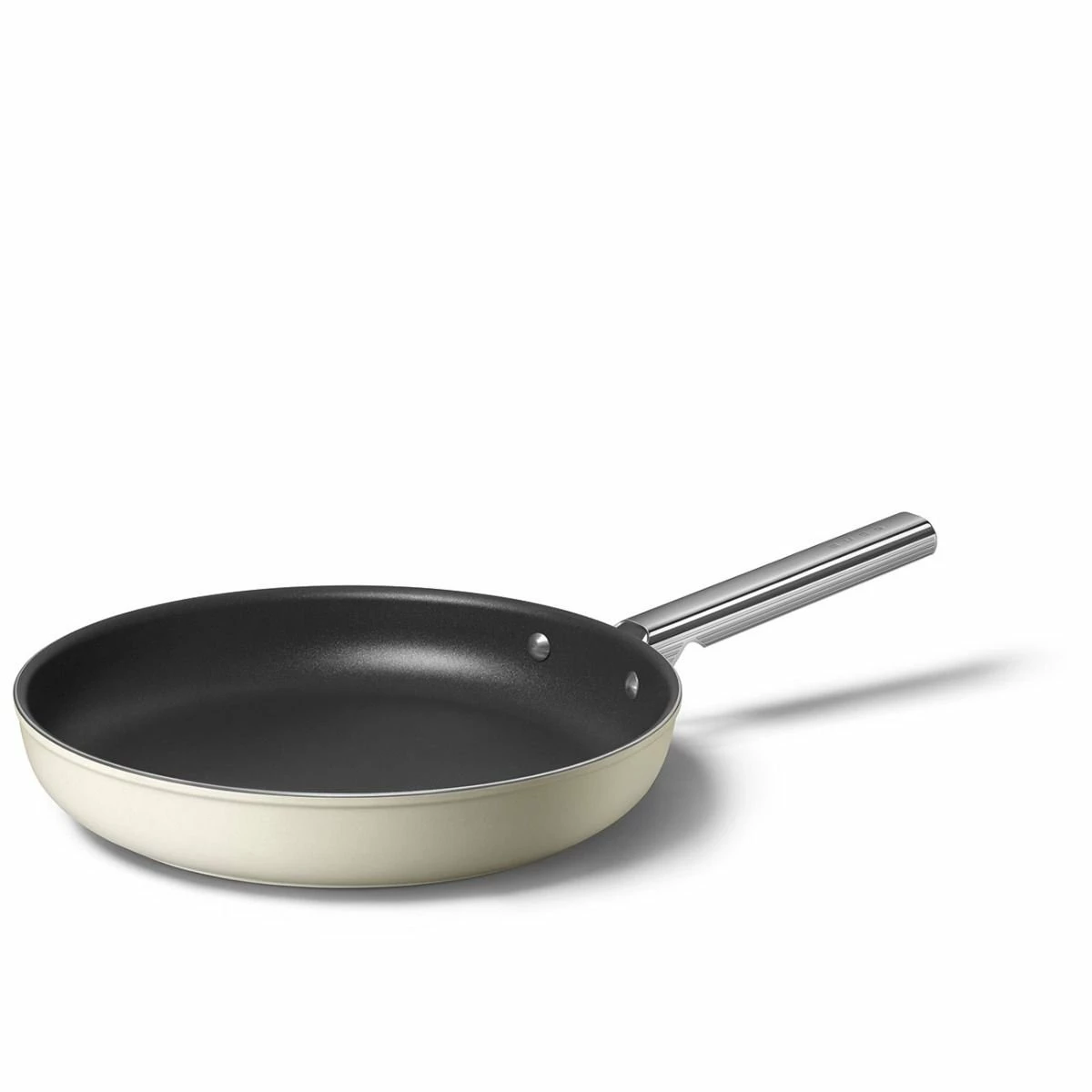 SMEG 12" Nonstick Fry Pan | Cream 3 SMEG 12" Nonstick Fry Pan | Cream - Image 3