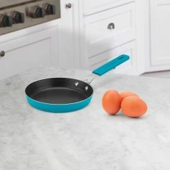 Cuisinart Mini 5.5" Nonstick Round Fry Pan | Turquoise 7 Cuisinart Mini 5.5" Nonstick Round Fry Pan | Turquoise -Swiss Diamond shop guest 5fcf1734 82b0 418d 843c ba768ff1ecf6