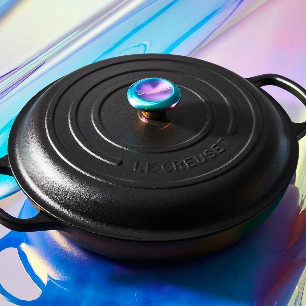 Le Creuset Signature Iridescent Knob | Medium 5 Le Creuset Signature Iridescent Knob | Medium - Image 5