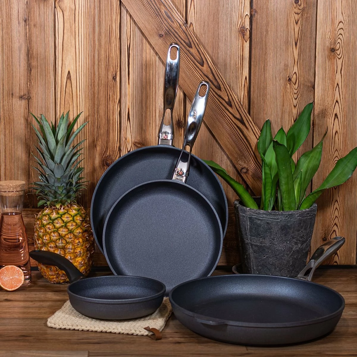 Swiss Diamond | HD Fry Pan With Stainless Steel Handle - 11" - Image 6