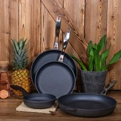 Swiss Diamond | HD Fry Pan With Stainless Steel Handle - 12.5" -Swiss Diamond shop swiss diamond lifestyles square 0001 swiss diamond lifestyles 2022 3294 1