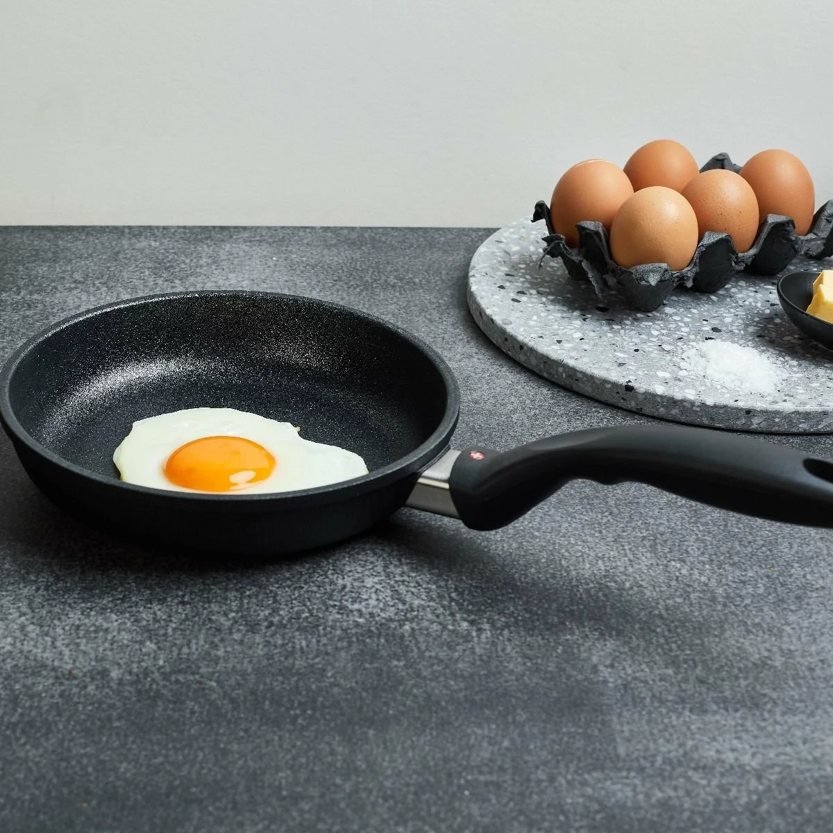 Swiss Diamond | HD Induction Fry Pan - 8" 5 Swiss Diamond | HD Induction Fry Pan - 8" - Image 5
