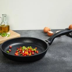 Swiss Diamond | XD Fry Pan - 8" 10 Swiss Diamond | XD Fry Pan - 8" -Swiss Diamond shop xd6420 v4