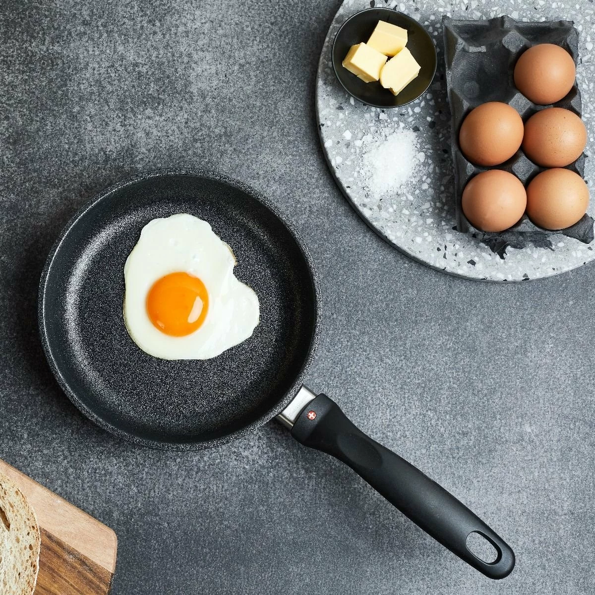 Swiss Diamond | HD Induction Fry Pan - 8" 3 Swiss Diamond | HD Induction Fry Pan - 8" - Image 3